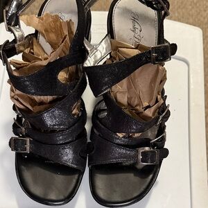 Harley-Davidson Women's Black Multi-Strap Buckle Heels size 8